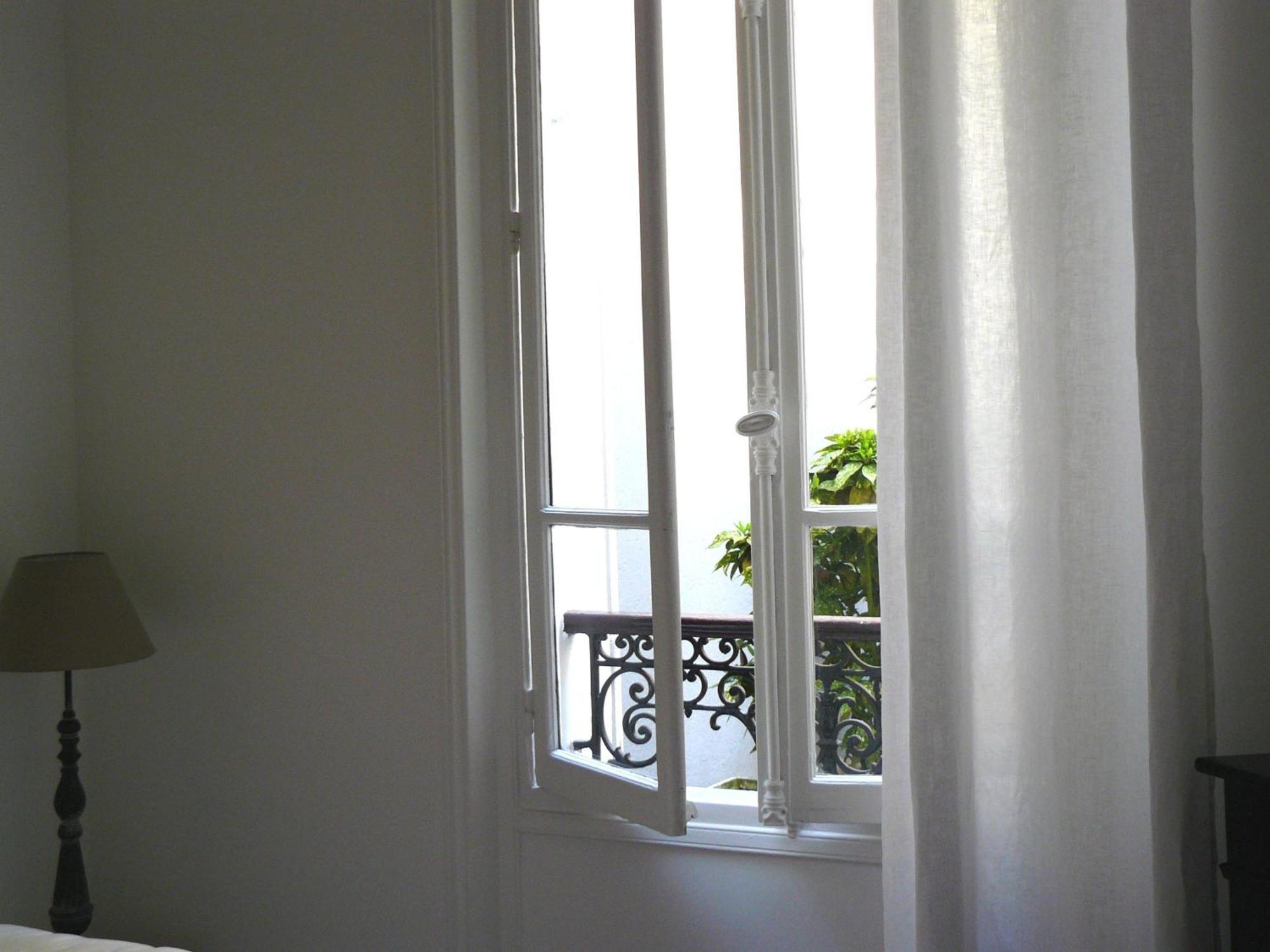 La Cour du 5ème - Chambre d'hôtes Paris Exterior foto