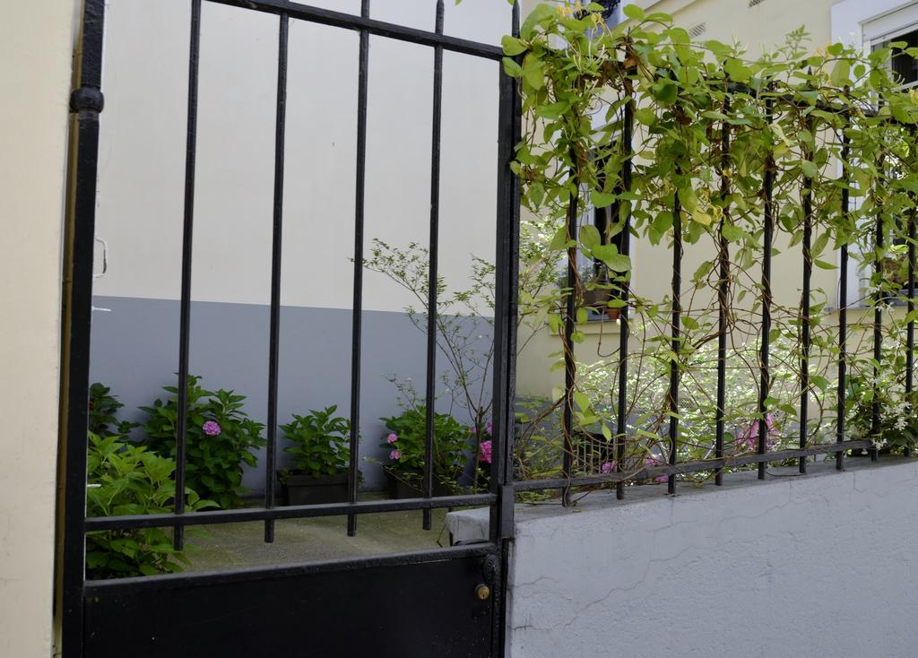 La Cour du 5ème - Chambre d'hôtes Paris Exterior foto